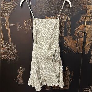 Princess Polly short wrap dress green floral